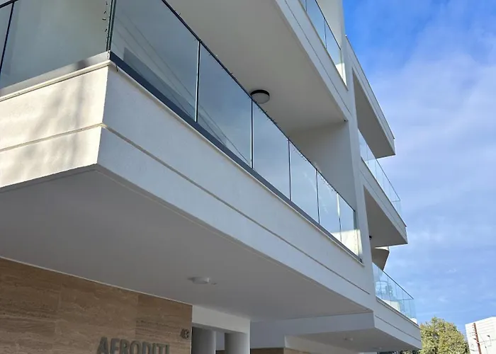 Afroditi Living Apartman *